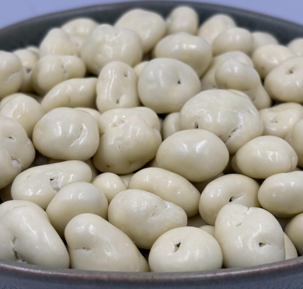 Blueberry with White Chocolate and Yogurt