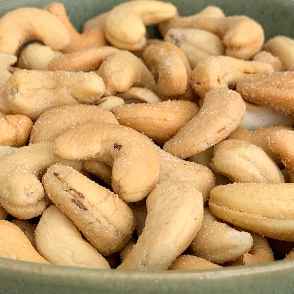 Toasted Cashews with Salt