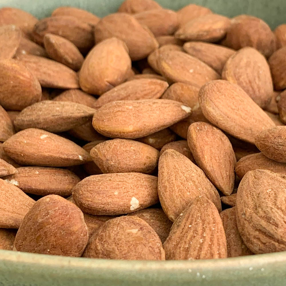 Organic Raw Almonds with Skin