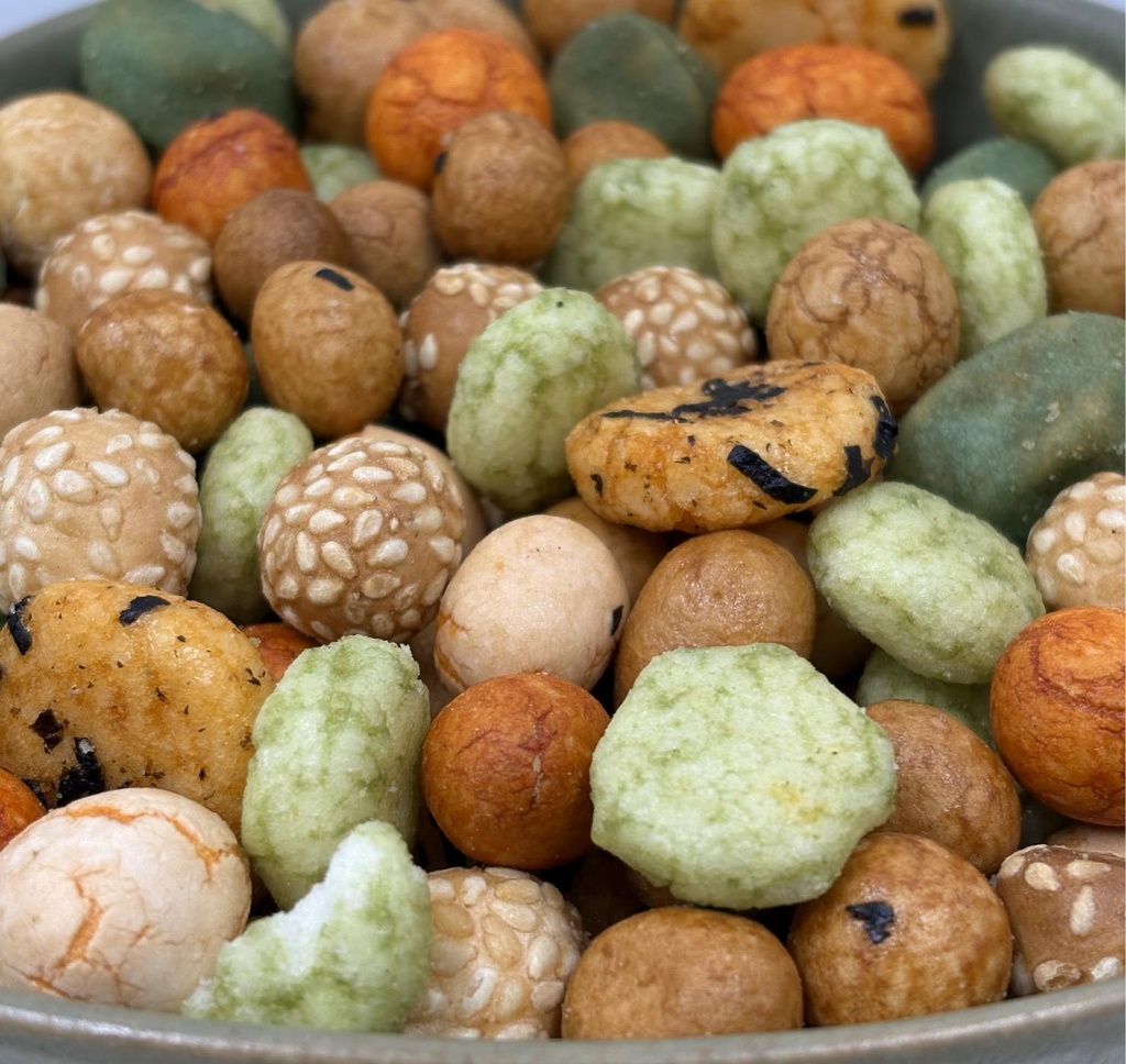 Wasabi Snack Mix with Ricecrackers and Peanuts